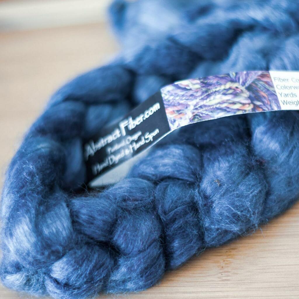 knitmoregirls's tweet photo. Spinning this cashmere silk deliciousness, from @abstractfiber (link in profile) which I started in maybe 2014/2015?
👖
#stashdash #teamcuteknitter #spinnersofinstagram #strawintogold #knitmoregirlspodcast #stashdash2020 #beatbostonjen
👖
[image desc… https://t.co/p44RJrgeZb https://t.co/JA7ItGXaMK