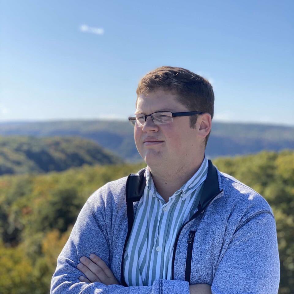 utc_abands86's tweet photo. It’s Meet the Member Monday!! This week: Caleb Rowland! Caleb will he serving as Head Music Librarian this year for the Marching Mocs; he is a senior Music Education Major, and is also a “Self Proclaimed” Mocs Fanatic 🐦 We can’t wait to see you in ONLY 3 WEEKS, Caleb 💙💛#gomocs https://t.co/b5WQ9G101w
