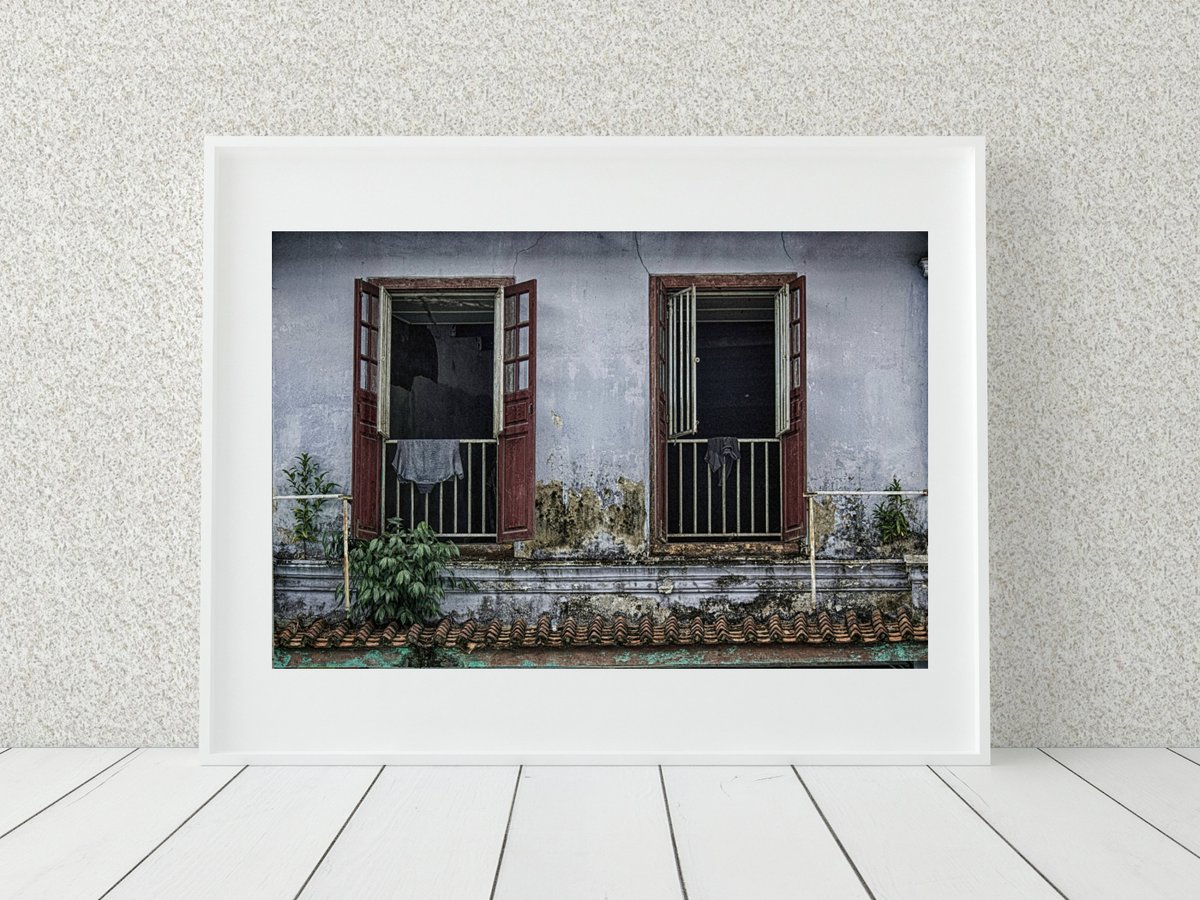 EnfocarPhoto's tweet image. Window Photography Print, Malaysia Photography, Rustic Decor tuppu.net/50e47a93 #Etsy #EnfocarPhotography #RusticWindow