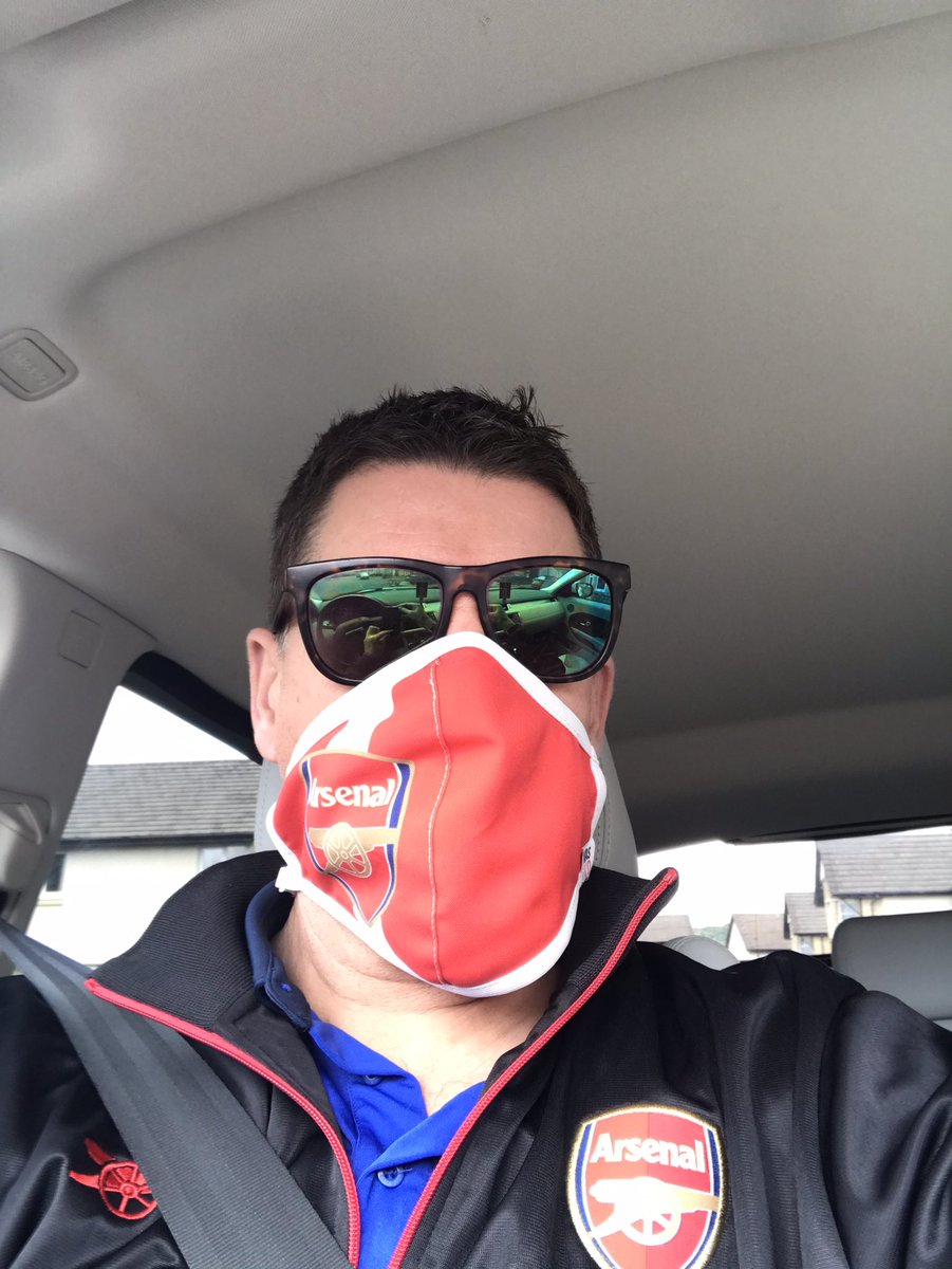 spitfiremedia's tweet photo. Sometimes a man has to take on a dangerous mission & right now in @NicolaSturgeon #Scotland... that means a trip to the shops...but for once when I received my orders from #MrsMitchell there were no complaints!! good to be a #Gooner again! @Arsenal 👻😉🙃 https://t.co/wSoUP2lJOD