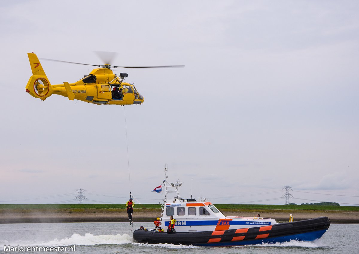 KNRM Hansweert tweet media