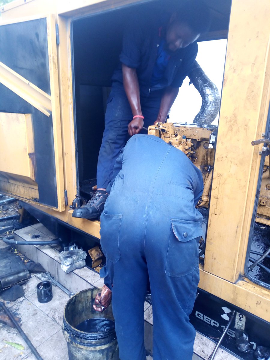 apexautomax's tweet photo. #ApexEcompany #generators #engineer #dieselengine #dieselgenerators #generatorrepairs #generatorservice #generatormechanic https://t.co/C7iKEe1w5O