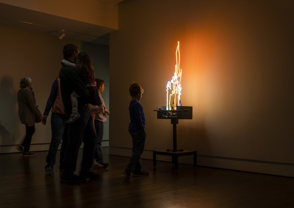 ToledoMuseum's tweet photo. Spend an #ArtMinute with TMA's interim director of curatorial affairs Diane Wright as she describes "Oh God/Martina 59/9" by artist Deborah Czeresko: https://t.co/wfke1jEJss

Art Minute is sponsored by @AmericanFrame. https://t.co/9gndAFMBxt