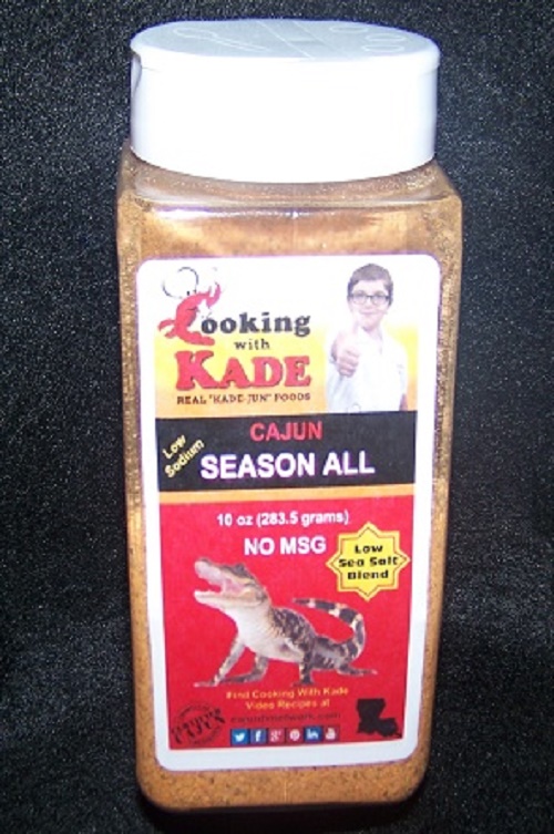 CajunKitchens's tweet photo. Cooking With Kade Cajun Low Salt Season All 10 oz bottle Get you some here https://t.co/EaVhgdAFCu #CookingWithKade #SeasonAll #CajunProdusts #MADEinUSA https://t.co/2wDU93bQqF