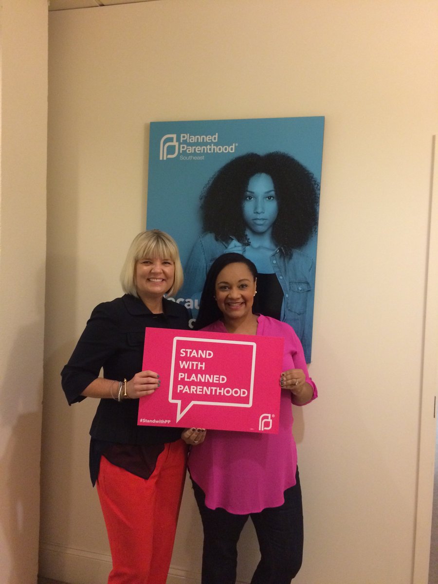 StaciFox's tweet photo. Let’s go do this! Let’s send @NikemaWilliams to DC with all of our 💕&💪🏻 from #5thdistrict Congressman Lewis was no doubt dancing when he heard the news. We at @PPSE_Advocates certainly were! ICYMI Nikema is PPfamily and #pinkrunsdeep @PPact https://t.co/JwbxPtpjl8