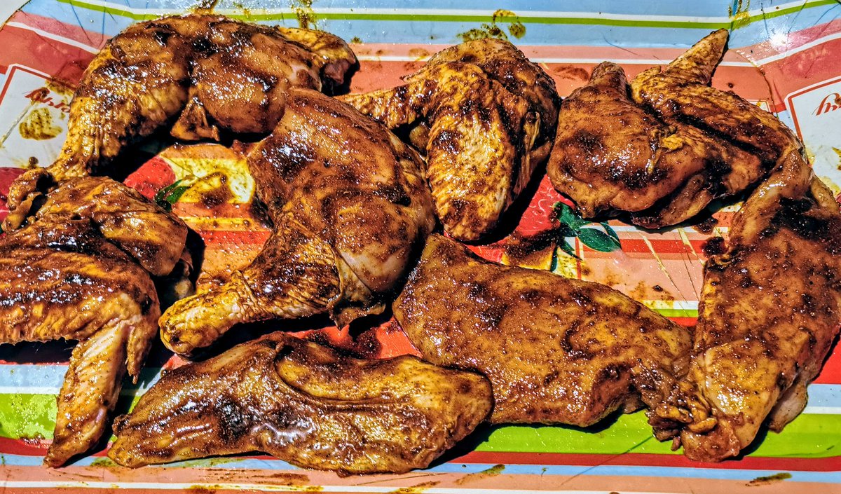 ydb_ZN's tweet photo. My Aim Is To Control The Whole Chain. I'm A Farmer, A Poultry Farmer Specifically A Broiler Farmer. I Sell Live Chickens, Slaughtered Chickens On Request, A Whole Roasted Chicken Now We Have Also Embarked On A New Journey Making Our Own Chicken Tikka! I'm My Own Supplier. #farm https://t.co/rByzJyNe4S