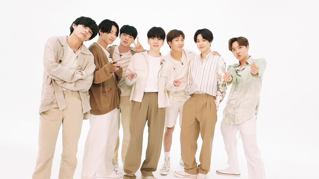 Jul__bts's tweet photo. BTS 💜💜
@BTS_twt
#MTVHottest https://t.co/9oq5SCsH3w