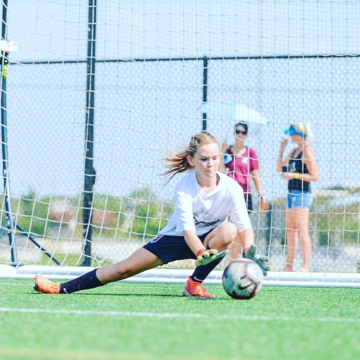 TGreen76's tweet photo. Some amazing pics from @rtgacademy GK Camp this weekend! β½οΈβ€οΈπ§€π₯(π·: @hankntank) #puttinginthework @stxsoccer @lonestarsc #WeAreLonestar #gk09g #stxodp #goalkeeper #09GRed #texassoccer #missmyteam #stysa #girlkeeper #soccergirlsrule #austinboldfc @TexasSoccer @jackieacevedo12 https://t.co/WZCpzTELi3