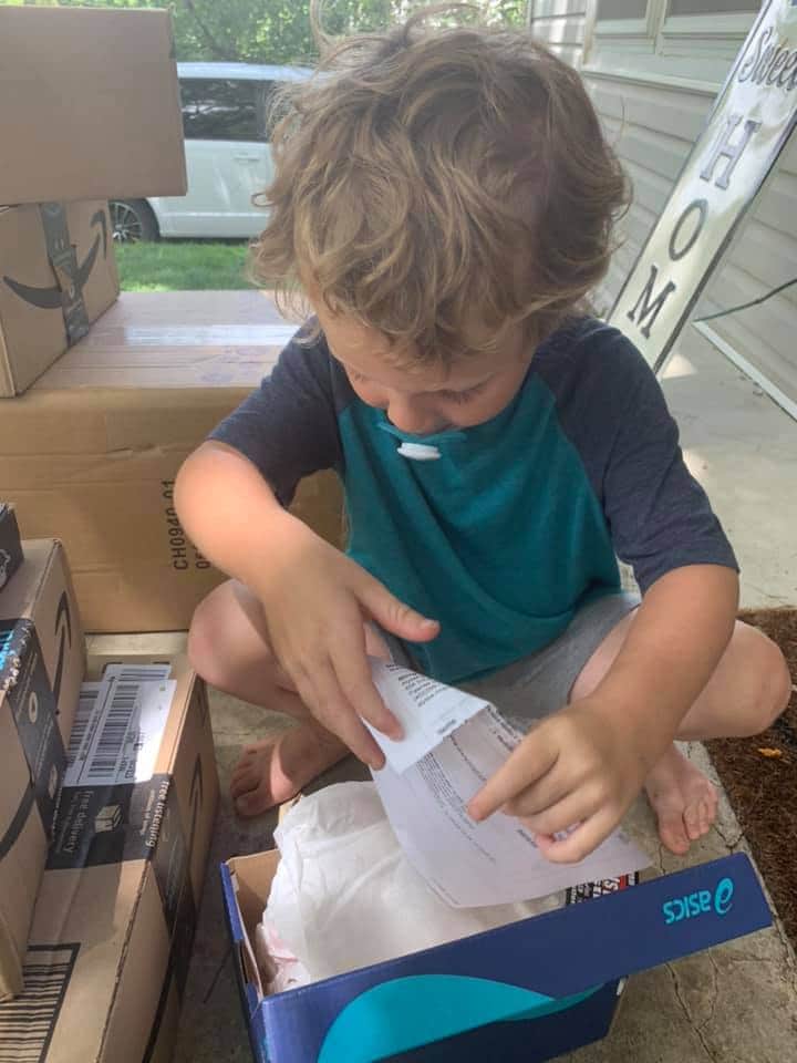 CoachBowmanNE's tweet photo. Owen got his first pair of wrestling  shoes today! https://t.co/gyZelWKsjH
