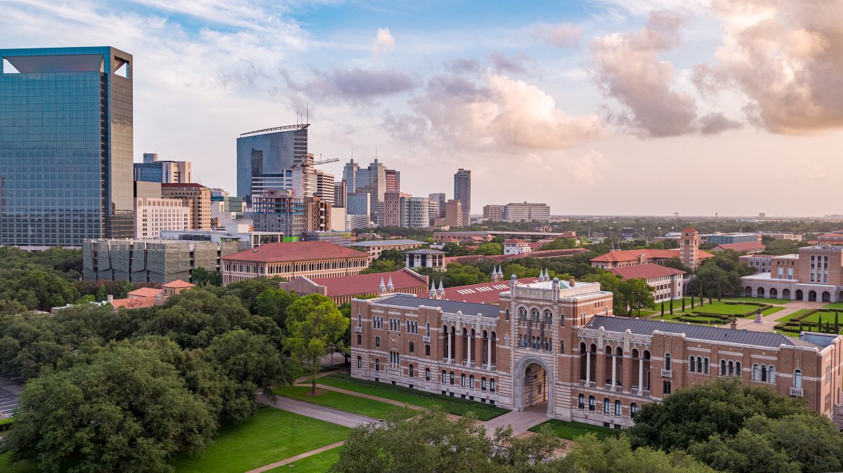 RiceUNews's tweet photo. The new Department of Transnational Asian Studies within @RiceHumanities is unique among U.S. universities: There is no other department like it in #academia, another hallmark of @RiceUniversity's brand of #unconventionalwisdom.

https://t.co/nZZGHfSaQq https://t.co/XgeJsVUCwJ