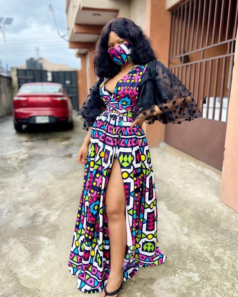 El3ktr3's tweet photo. @AuntyAdaa I'm a Port Harcourt based female fashion designer and also sell perfume oils and car fragrances https://t.co/AM2qS93Vgz