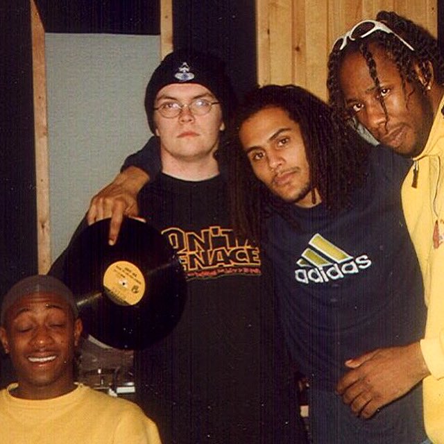 MCBrainpower's tweet photo. The AMO-Lab days. Love to my brothers @maikalx &amp; Adigun • RIP DJ Precise #RIP #DJPrecise cc @Mr48Barz 💛😢 https://t.co/44IQnBoxDz