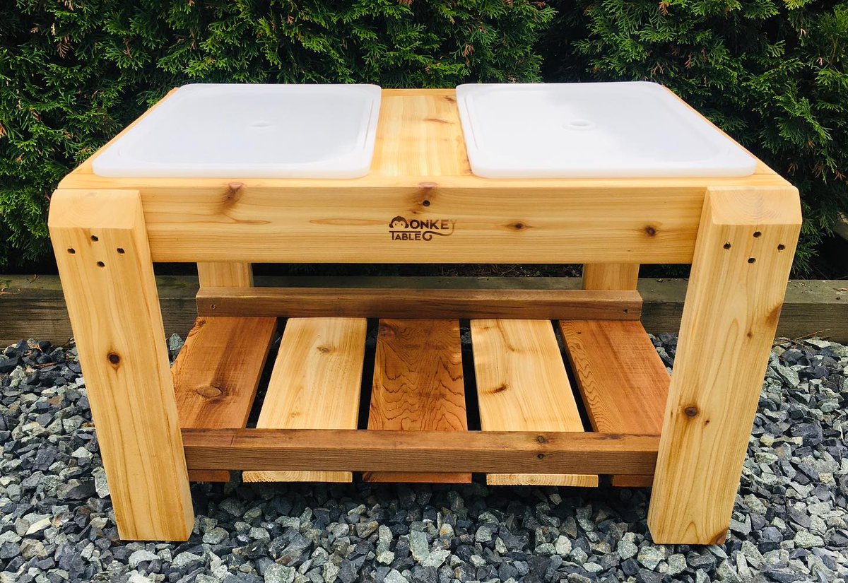monkey_tables's tweet photo. I love how this table turned out with the different hues of cedar. We’ve made some changes to our table. Notice the centre play counter space for balancing a sippy cup or showcasing play doh creatures. I❤️cedar 🌲
#sensoryplay #sensorytable #sensoryplayideas #layersofplay https://t.co/8CyfdN5qYv