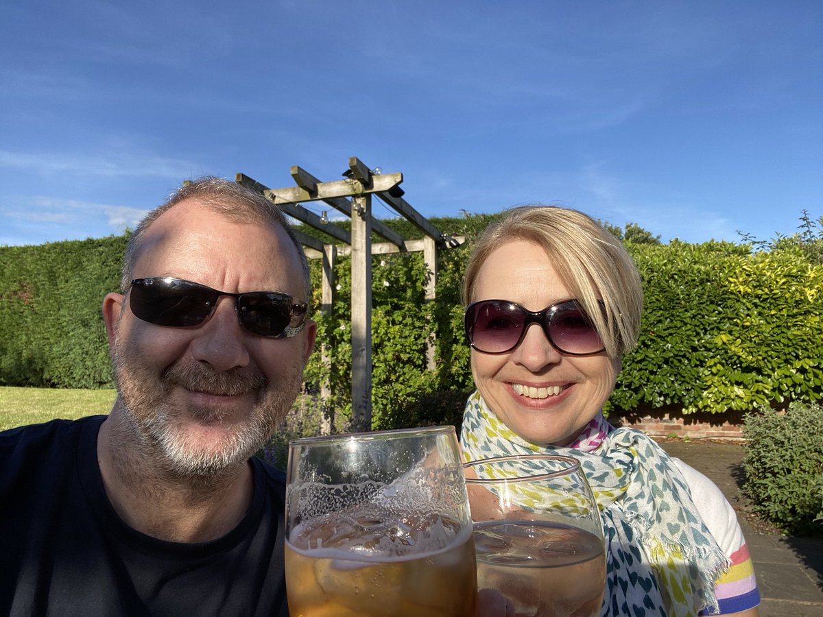 jimmyjamez37's tweet image. Lovely Monday evening walk near Wymeswold &amp;amp; early doors meal outside @Windmillinn  They’ve also done a lovely job inside with the distancing measures. Very discrete. Get down there &amp;amp; give them your support. Top place.  @greatfoodmag