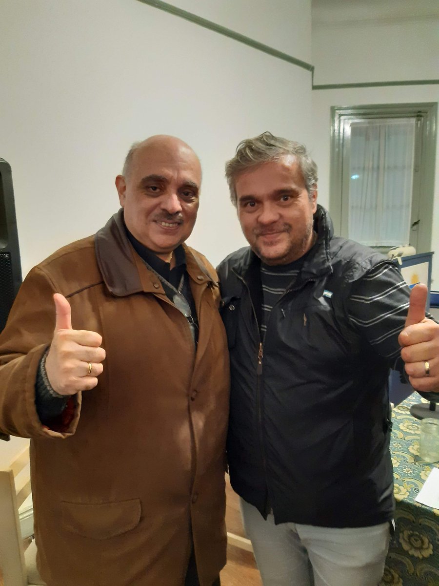 AleFernandezRoa's tweet photo. Le deseo un muy Feliz Día del Amigo al líder del Nacionalismo argentino Alejandro Biondini @BiondiniAR y a todos los amigos, compañeros y camaradas del #FrentePatriota y demás agrupaciones.
Un hermanado abrazo
#DiaDelAmigo.#amistad #BanderaVecinal #bastadecuarentena
#VivaLaPatria https://t.co/vds6a2OWIl