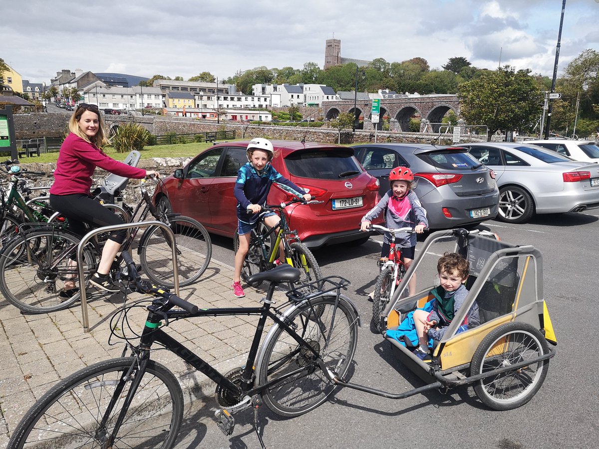 JamesieRed's tweet photo. The Redmond Team Peloton ...Wild Atlantic Way🚵 ....30k stage done today through Westport and Newport https://t.co/UAROkr6BM6