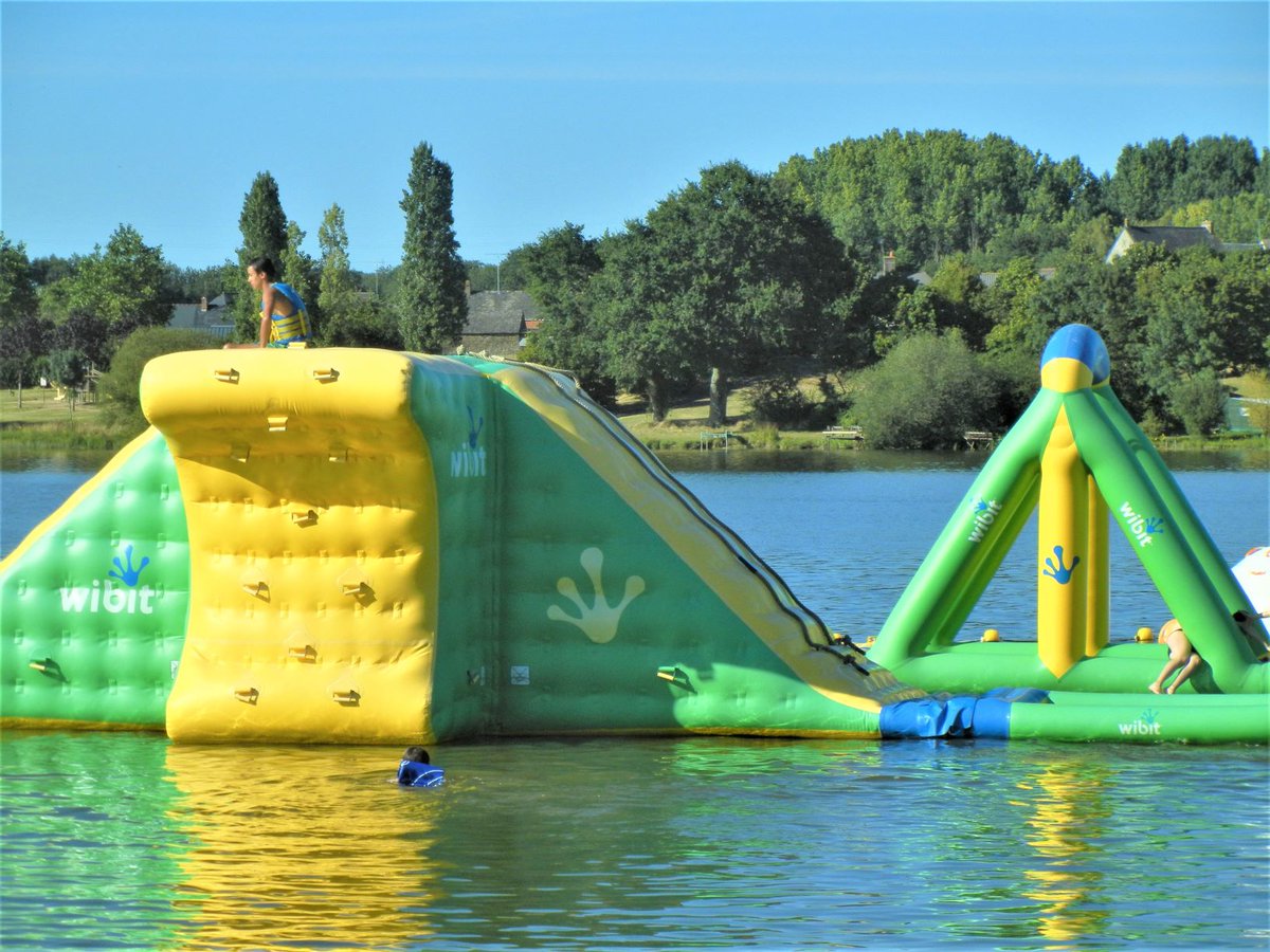 La voie verte #Châteaubriant #Pouancé est ouverte avec accès direct à la base nautique et son aquaparc en 60 minutes à vélo cutt.ly/maSTcM0