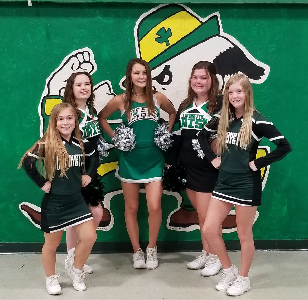 Irish Cheer tweet media