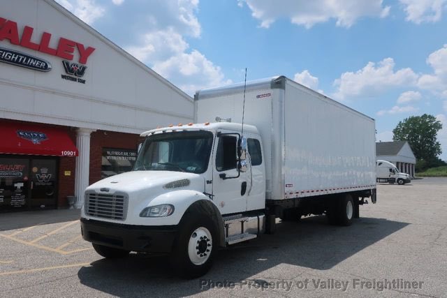 Valleyftl's tweet photo. Used 2017 Freightliner M2-132 (67,511 miles) CUM ISB, 6-Speed Manual, 24’ Dry Van Ext, Under CDL! #freightliner #expeditors #hotshottrucking #cummins #valleytruckcenters 

Stk # 236108

Price $49,900

Call 216-267-4800 https://t.co/R7Ne0iV6vf