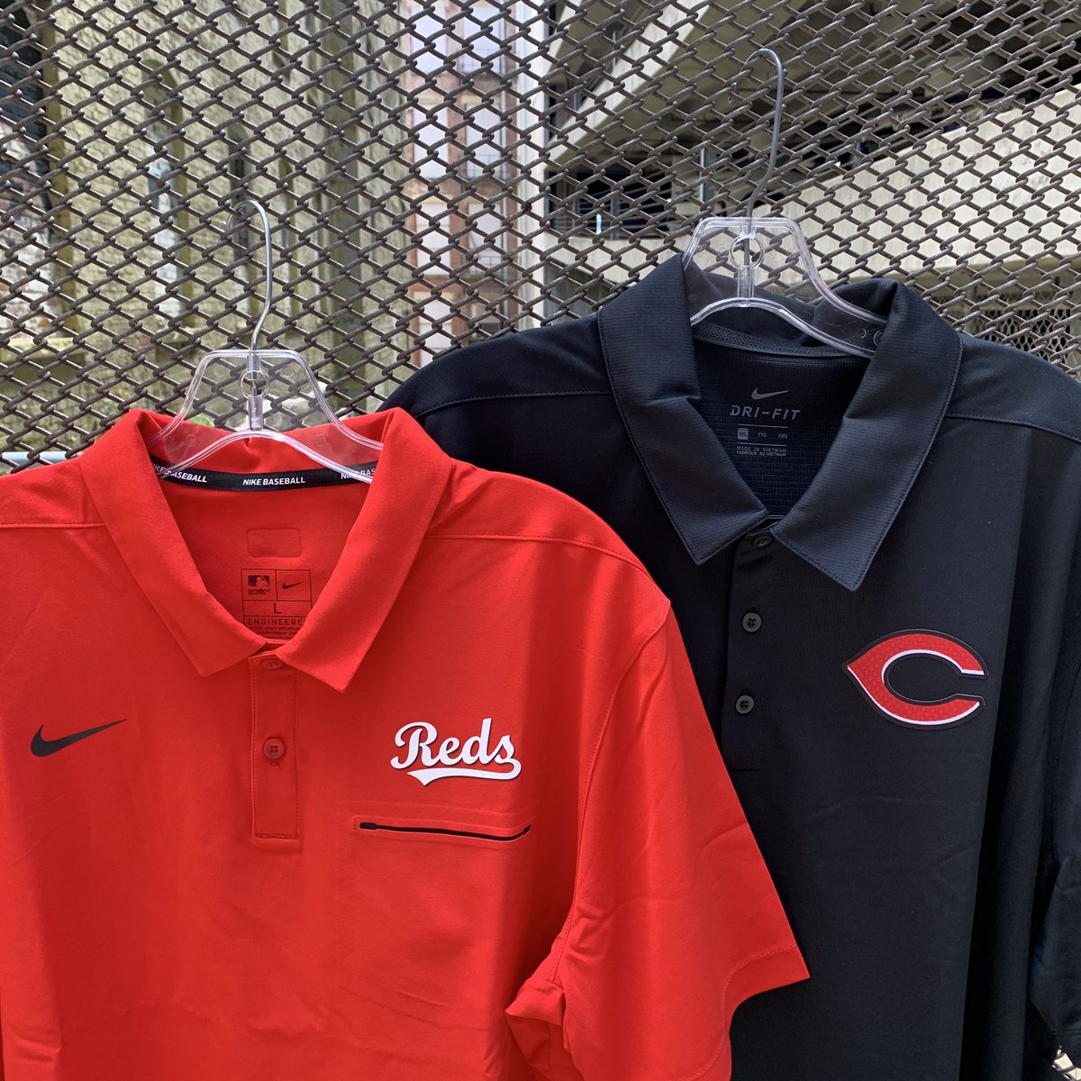 Opening Day will be different this year but we remain your one stop shop for everything <a href="/Reds/">Cincinnati Reds</a>. Retweet for your chance to win a Reds gift pack!

(Winner chosen tues. 7/21 @ 4:30PM. Must be following to be eligible more prizes TBA this week)

#OpeningDayFromHome #OpeningDayAtKochs