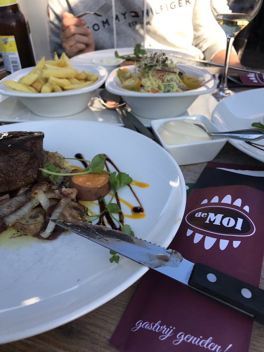 Support your locals. Prima te doen 😝 #gastvrijgenieten  <a href="/RestaurantDeMol/">Restaurant De Mol</a>