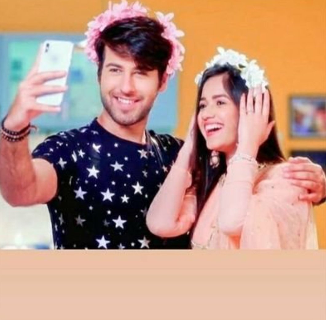 JVikians's tweet photo. Lovelys #tuaashiqui #janvikians #jannatzubair #ritvikaurora #ahankti #love #ahaan #pankti https://t.co/u1VNJLJAPj