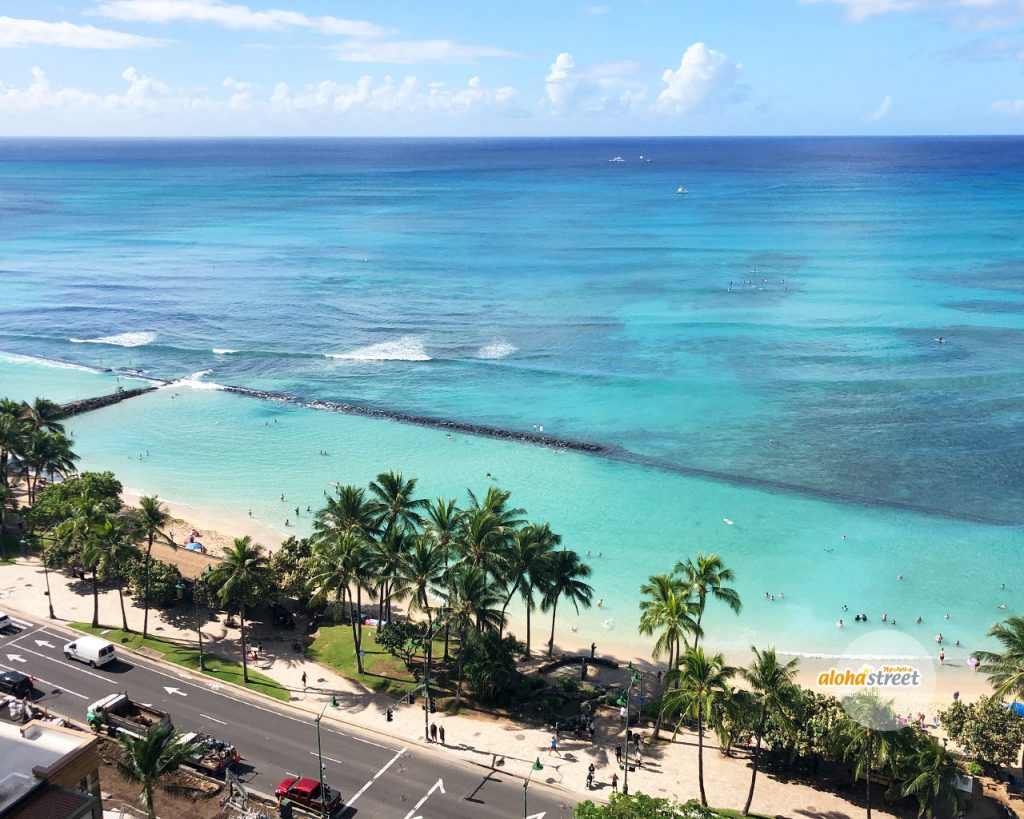 アロハストリート V Twitter 今週のハワイの壁紙 見慣れたビーチを上から見下ろして T Co 45h3zasllu