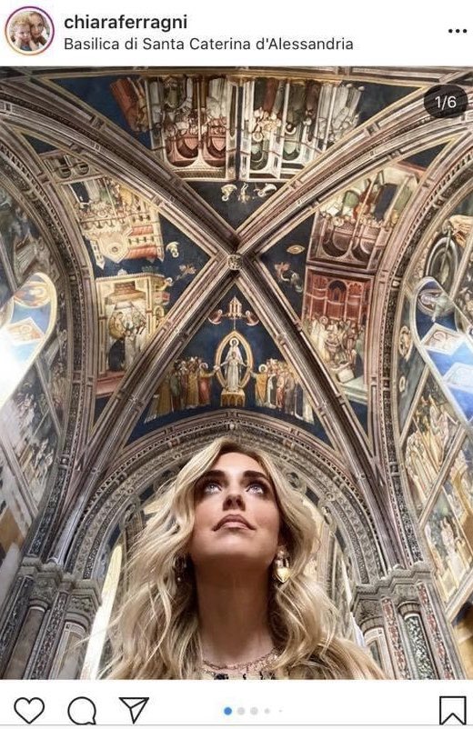lvitellio's tweet photo. Popolo di Facebook vi indignate per @ChiaraFerragni agli Uffizi e non spendete una parola su un fatto gravissimo: è stata a Galatina e non ha fatto una foto di un pasticciotto.
State perdendo colpi.... https://t.co/JtgCwO53Tp