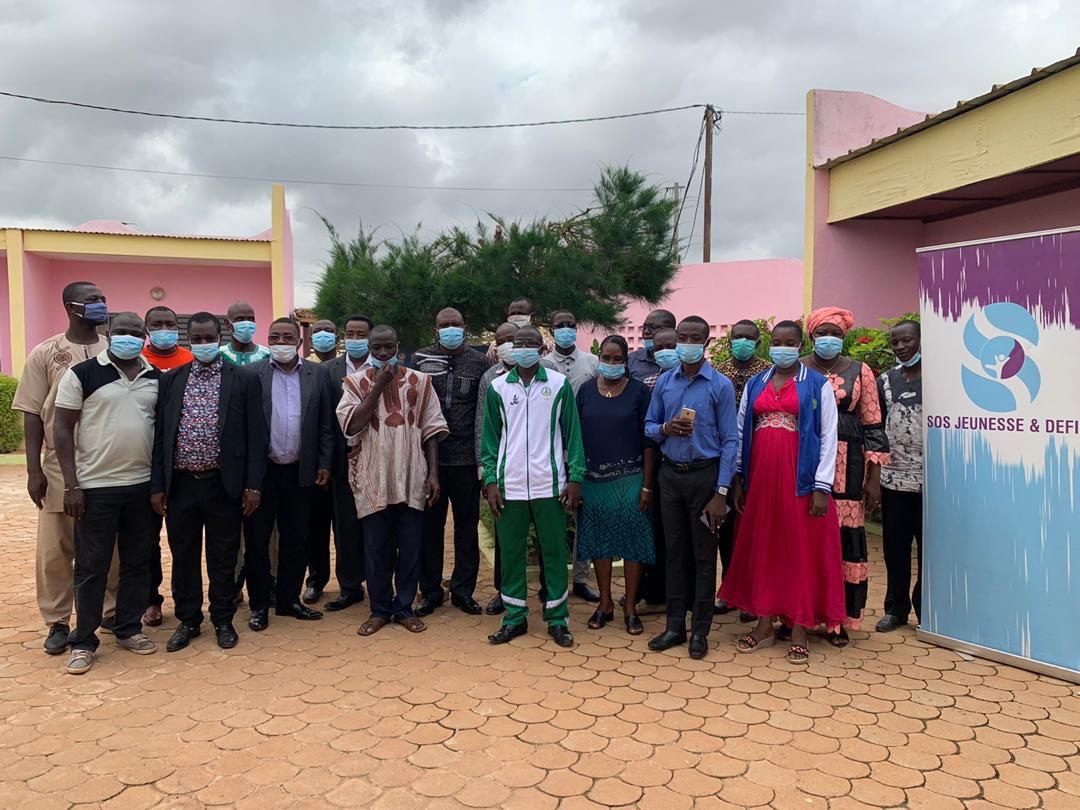 SOSJD_asso's tweet photo. Mobilization of civil society organizations in the Centre-East and East regions to take ownership of the investment file in order to obtain the necessary means to put an end to infant and neonatal mortality and bring demographics under control
@MSHHealthImpact @theGFF @pai_org https://t.co/GP8niZI75l