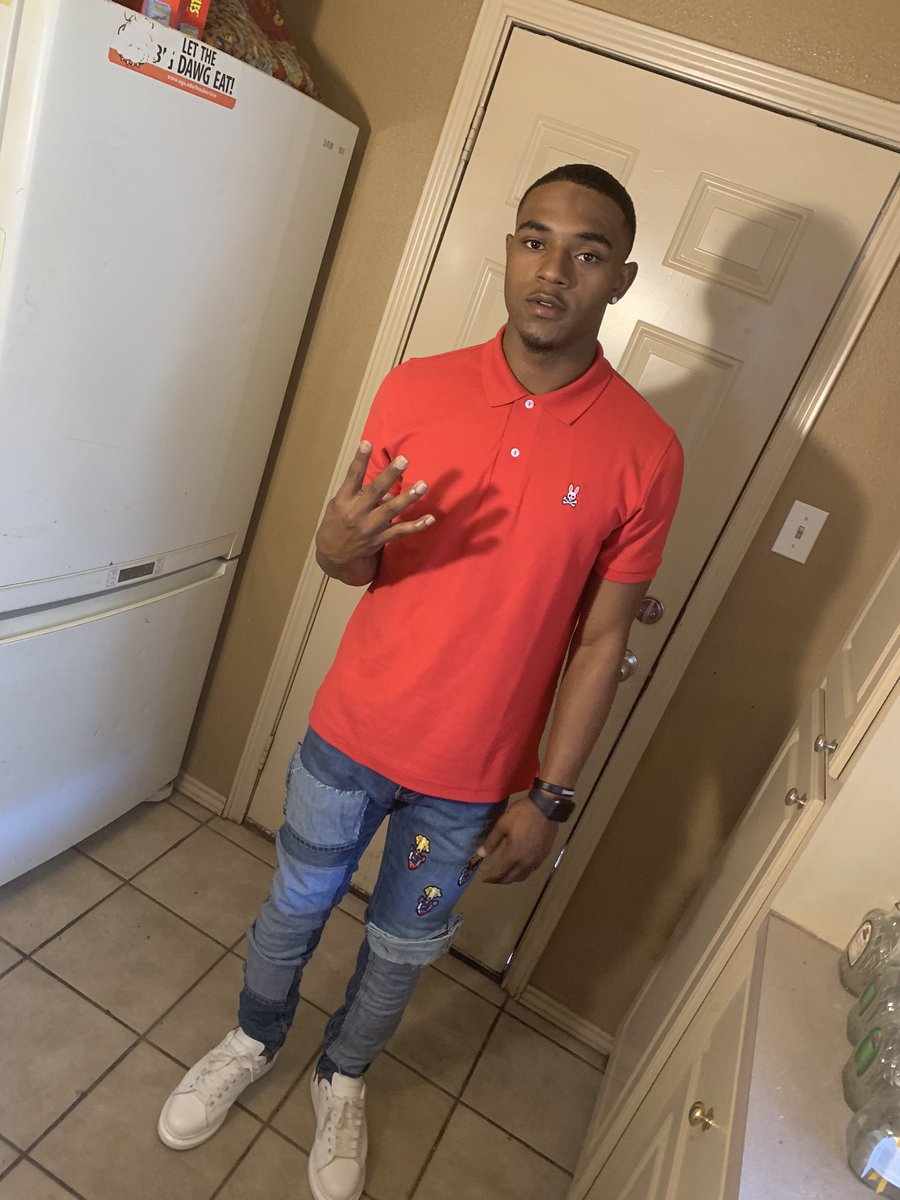 cobye3's tweet photo. Can’t ever say I’m moving slow we in a different race 🏎💨
#4E 
#Bdaydrip https://t.co/ftkqDPRyHL
