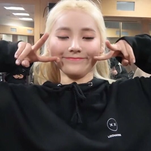 j1nsouls's tweet photo. #JINSOUL: ˃ᴗ˂ https://t.co/U344LLW9Eq