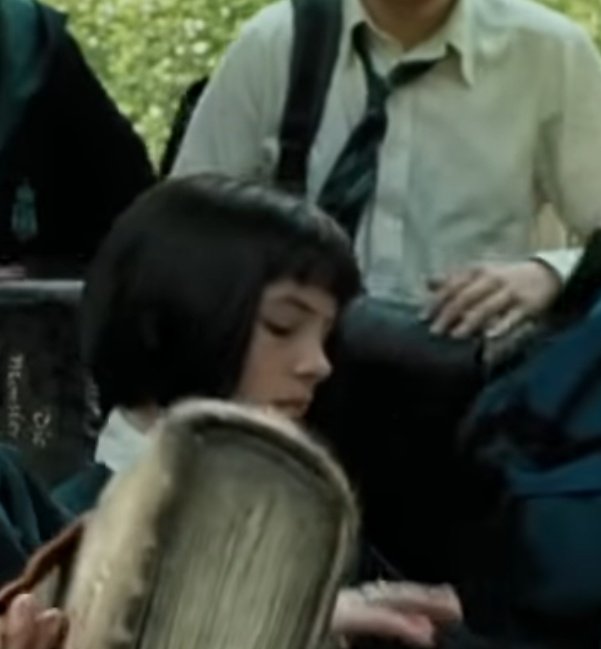 slythpotterhead's tweet photo. Pansy's scenes in the movies are like a minute combined. She was a badass and that's unfair.
Actress : Genevieve Gaunt https://t.co/UWwBDf6HJt