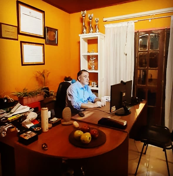 adapthes's tweet photo. 1Analizar las incumbencias profesionales y equiparar derechos otorgando Matrícula municipal los técnicos que faltan acceder a la misma. 2-Avanzar en otorgar un Registro municipal a los egresados
oficios de Formación Profesional homologado @INETetp @CCEDSCorrientes @CorrientesGob https://t.co/dKirvZPIS3