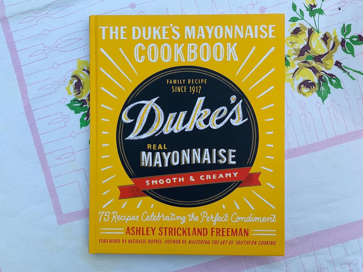 DukesMayonnaise's tweet photo. Have you entered our #DukesMayoCookbook #giveaway yet?! Head over to our Instagram page to enter. One lucky follower will win a copy of @ashleysfreeman's book AND some fun #Dukes swag. Good luck! 

📸: @emily__wallace https://t.co/rrjxmHKvX2