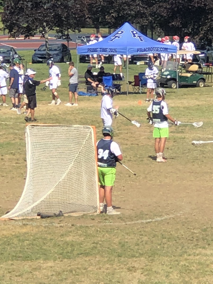 laxmama03's tweet photo. This feels so good to be able to watch again https://t.co/z9mUZn2OeD
