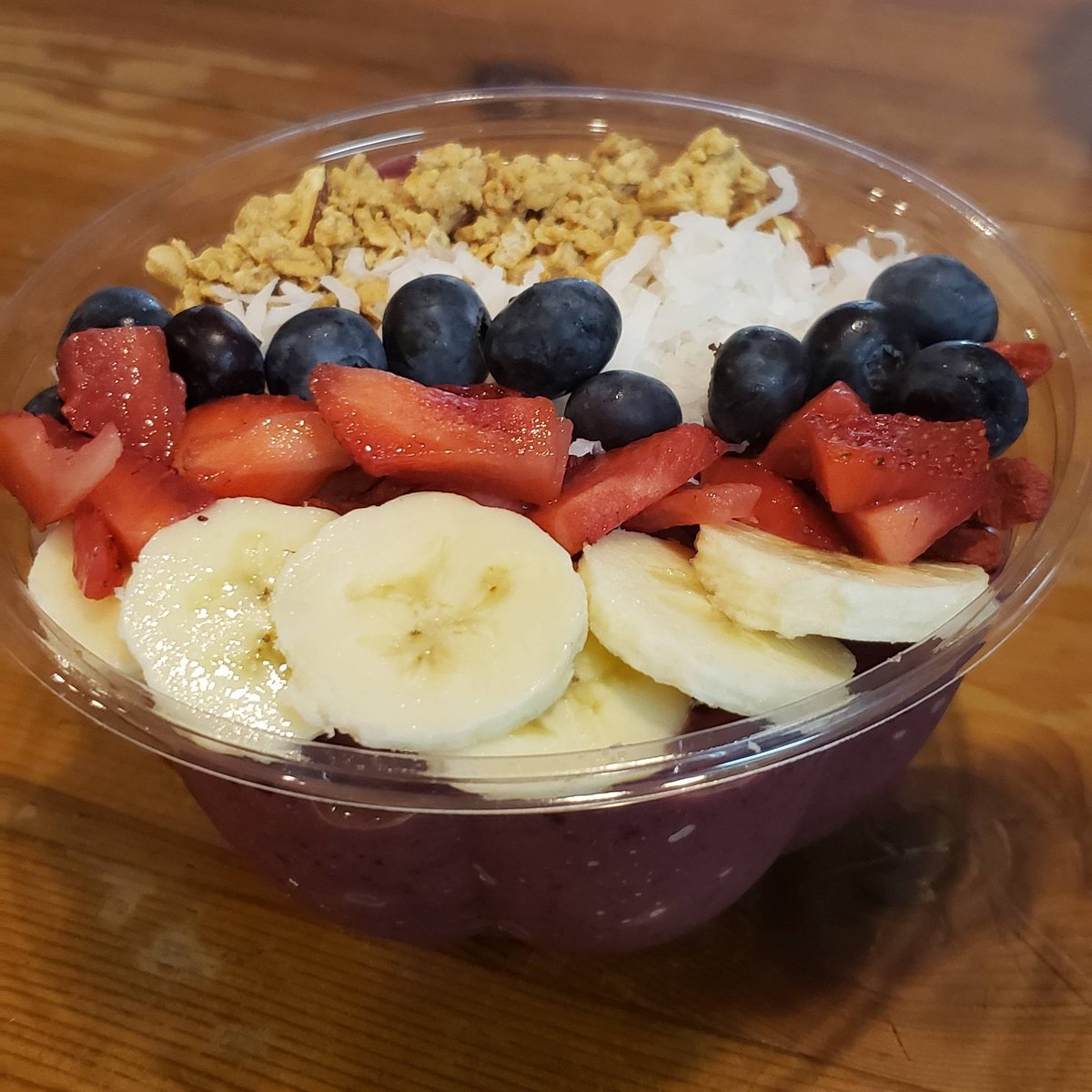 Our Smoothie Bowl winner is Brenda McGuire! Congratulations 🎉 
Thank you all for entering.