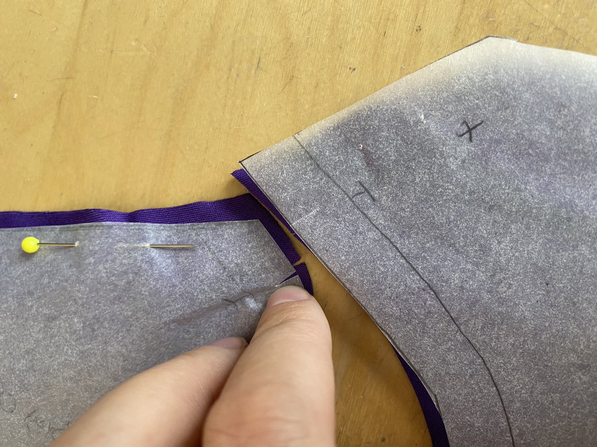 The same for these notches on the bodice and breast cups. I stoped them 3/4” away from the edge so that I don’t have bulk in my 1/2 wide bias tape.