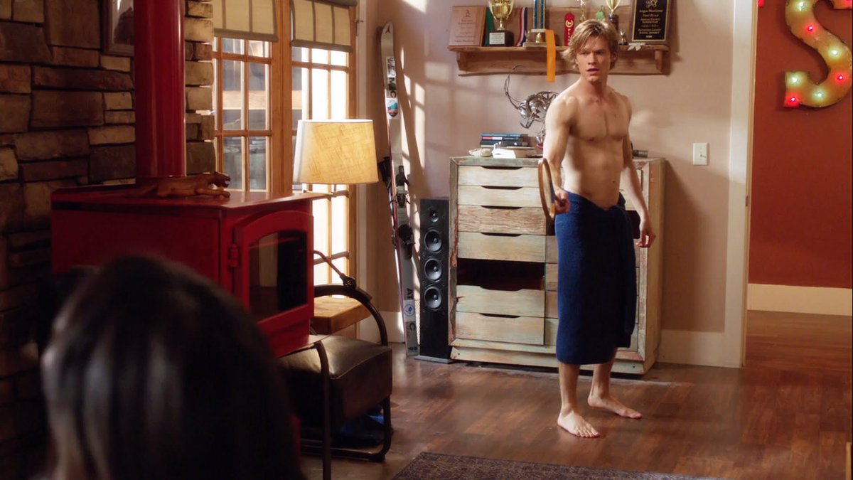 Slideshow lucas till feet.