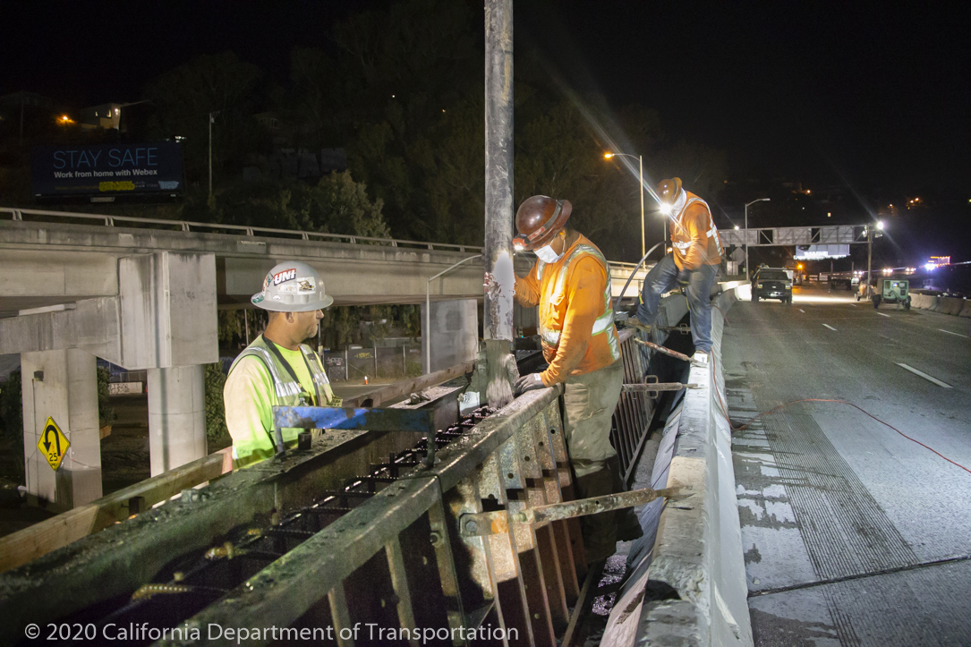 CaltransD4's tweet photo. #101AlemanyProject Reminder for overnight full closures this week 11p-5am for barrier work, lane closures start 8p #BeWorkZoneAlert
NB 101: Monday, Tuesday
SB 101: Wednesday, Thursday, Friday
Full details https://t.co/oCDZRl9ZfE
@CaltransHQ @Tony_D4Director @CHPSanFrancisco https://t.co/OO5JTClwfl