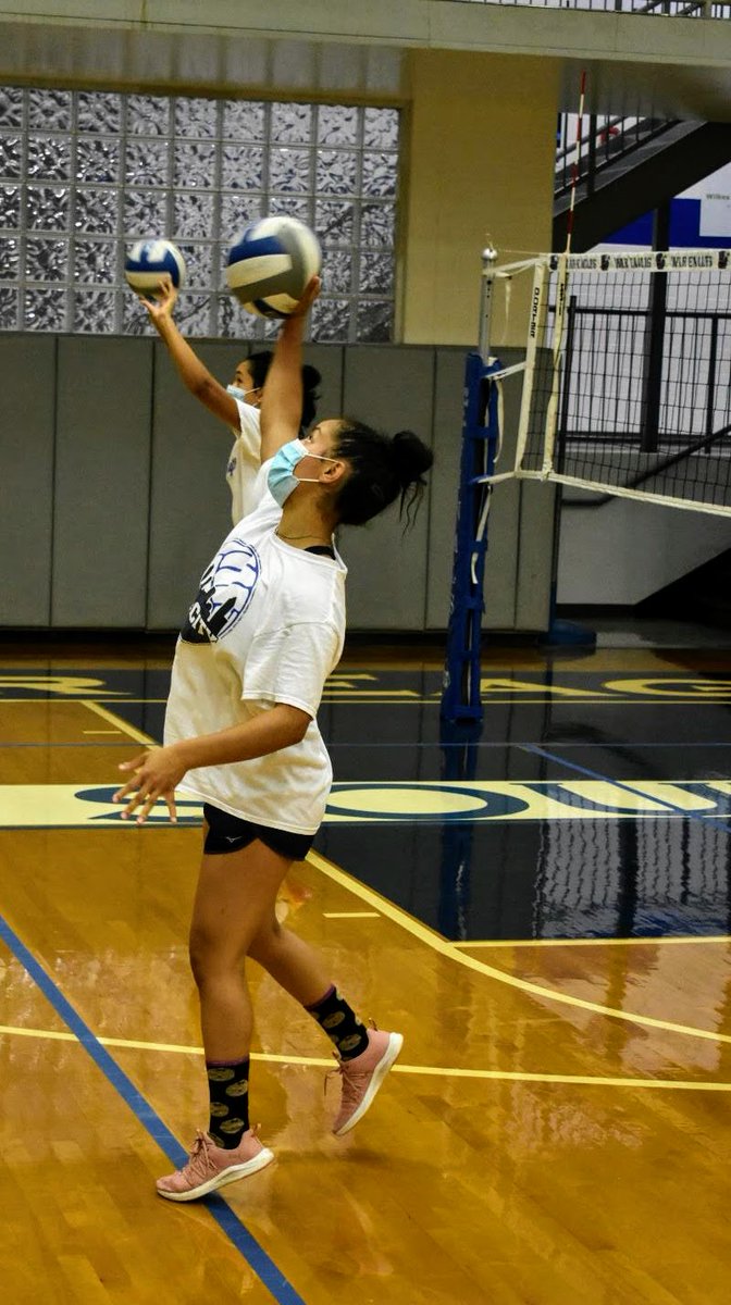 SofoVolleyball's tweet photo. MaskUp #SOFOCares @SouthForsythHS @OfficialGHSA @KeithGravitt @hkingdking @FrauLegall https://t.co/3Bfj7EtMNq