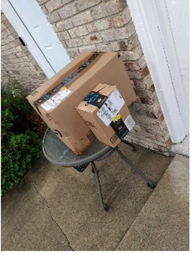 dmmoelle's tweet photo. @AmazonHelp It is the service I consistently get. 9 out of 10 don't read the delivery instructions. Notice the puddle on the box and the dry concrete in front of the door. https://t.co/lZe1Hd77au