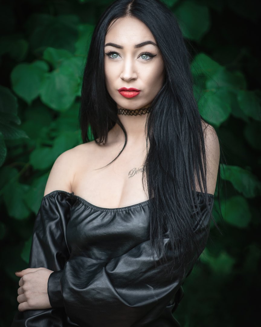 Rellejayne_uk's tweet photo. One from my shoot with @chrisbaughphotography https://t.co/ZNqM6f0rzG