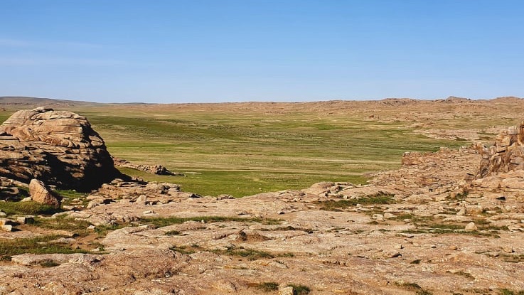 HTMongolia's tweet photo. Excited to be hosting our inaugural #GobiDesert ride - all the way across wild, open steppe &amp; over the famed rolling hills to the historic &amp; magic outcropping at #BagaGazriinChuluu.   This year, the trek is just for locals but in 2021 it will be for all the world! #comeridewithus https://t.co/QcnwpbXtWq
