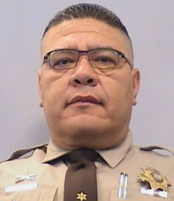 dead officerErnie Quintero, 25 yr veteran w/Maricopa County Sheriff's Office in  #Arizona died from  #COVID. He worked for court security and got sick in late June. His grieving wife describes his fight against  #SARSCoV2 below.  @dougducey  https://www.azfamily.com/news/two-maricopa-county-sheriff-officers-have-died-one-tested-positive-for-covid-19-family-says/article_312bc792-bfde-11ea-94c4-0b6be0e82180.html