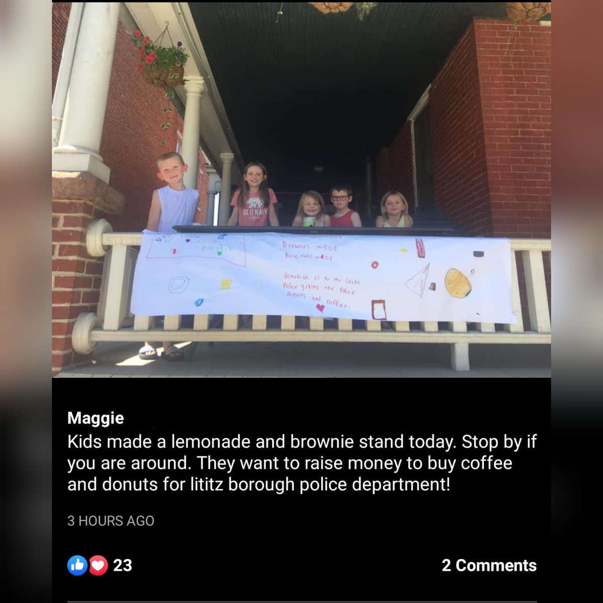 LititzPolice's tweet photo. Thanks Kiddos! We appreciate the support! Coffee and Doughnuts keep the lights on ๐ฉโ๐ #welovelititz #coolestsmalltown https://t.co/cup8aZRSCM