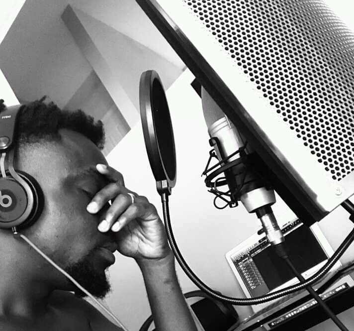 KhobbyGharzy1's tweet photo. "The Only Rapper Who Dey " Educate" Rappers With Flow ( Phlow ) "...
They Call Him @TeePhlowGH π€
About To Blow Your Mind Soon With Real RAP π€
#Phlowducator
#MrBarForBar π€
#Phlowducation2IsComing
#2k20 π₯
#TeamPhlow https://t.co/Tu6RbdifB5