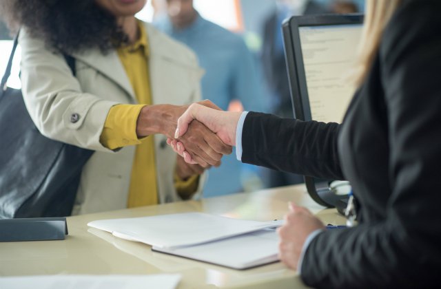 Wondering, "Should I get an auto loan from a credit union?" Click here to find out: bit.ly/2BXUnPM