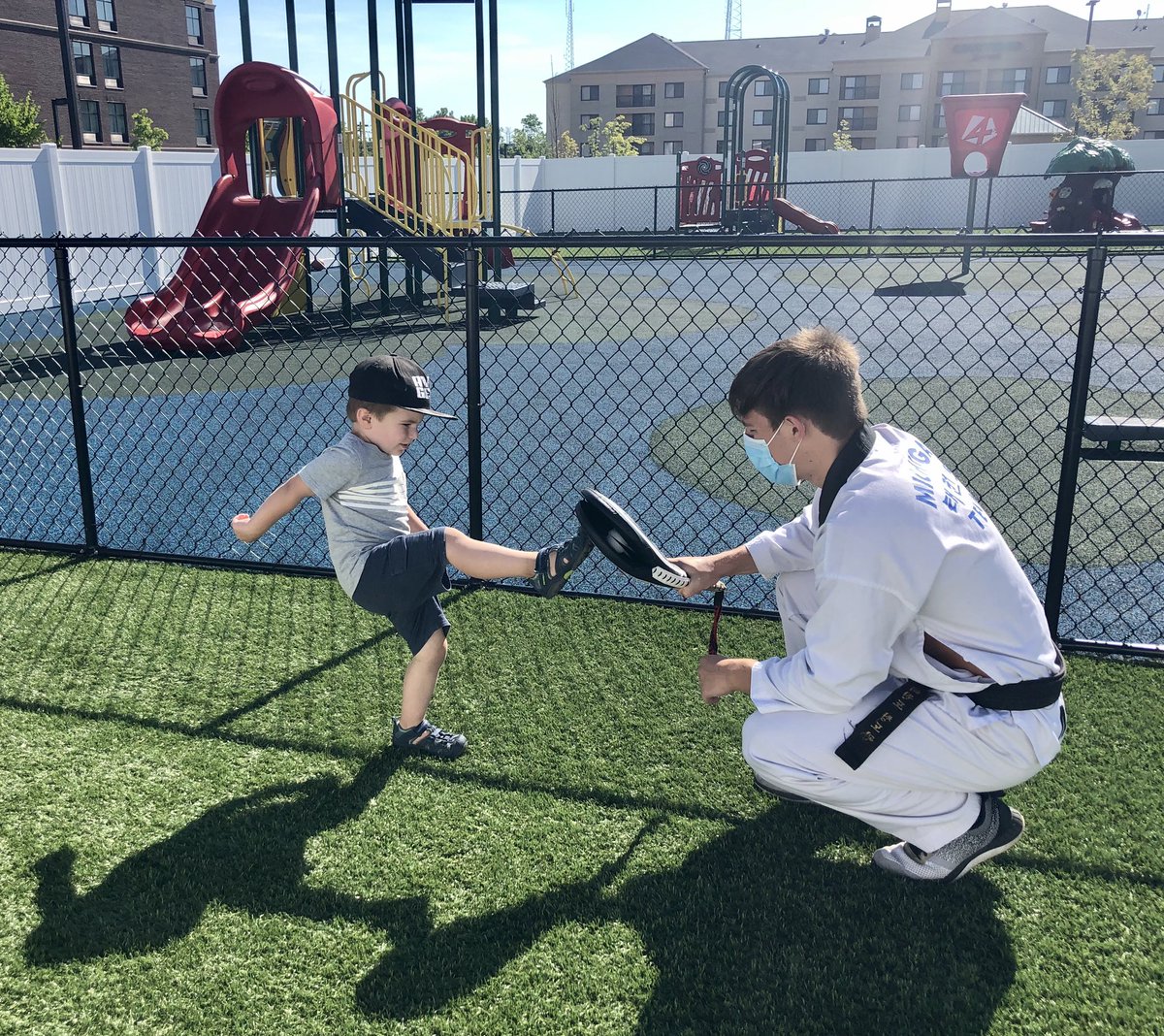 Akulataekwondo's tweet photo. So much fun today introducing some Taekwondo moves to kids at @TheLearningExp in Novi. #novitogether https://t.co/BC8fbYAa78