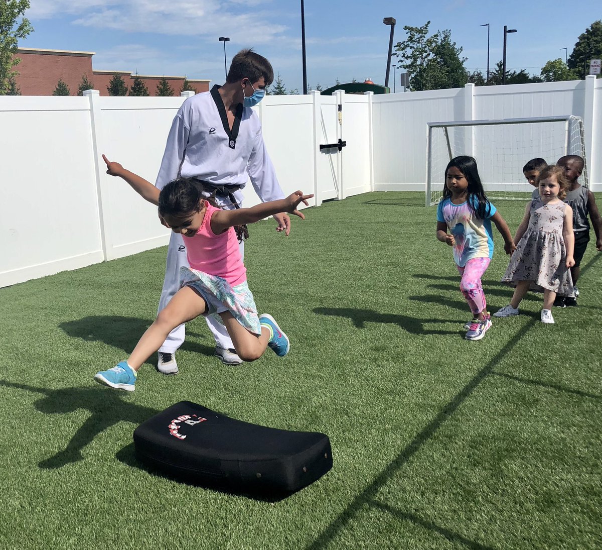 Akulataekwondo's tweet photo. So much fun today introducing some Taekwondo moves to kids at @TheLearningExp in Novi. #novitogether https://t.co/BC8fbYAa78