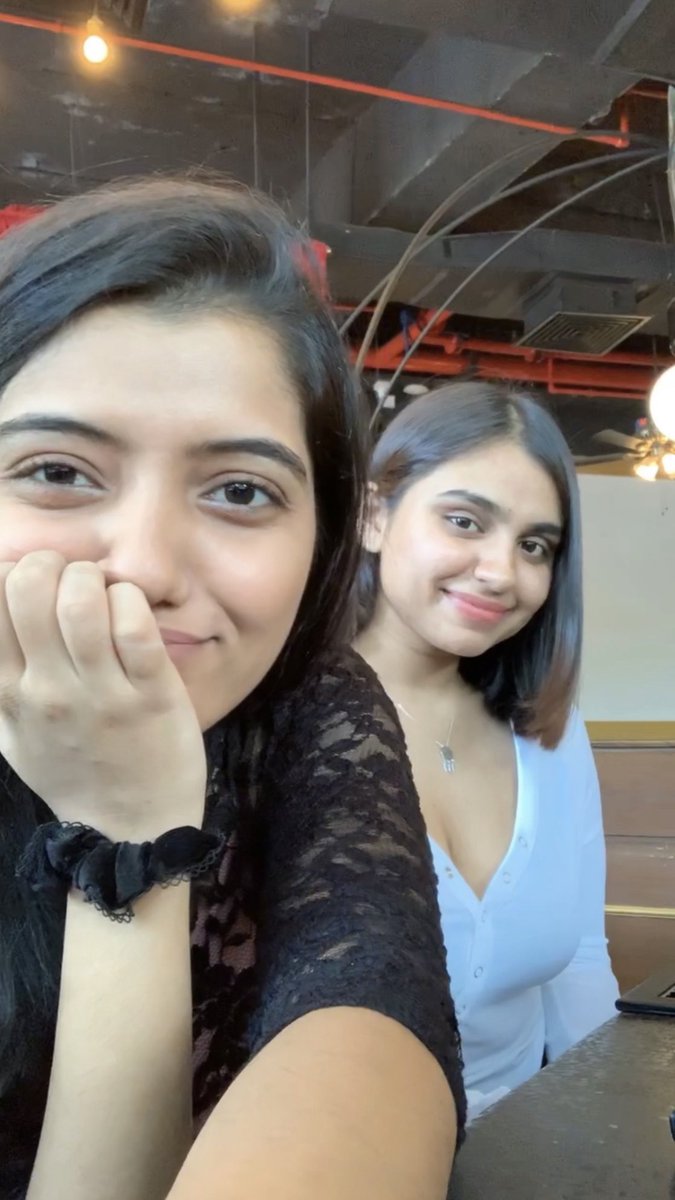 ruchibye's tweet photo. Happy 22nd K ❤️
(Joined Twitter with this loser ..and the fight for exam cancellation still continues) 
Ps : happy birthday kinnari 💕 https://t.co/oyrn5LqWNS